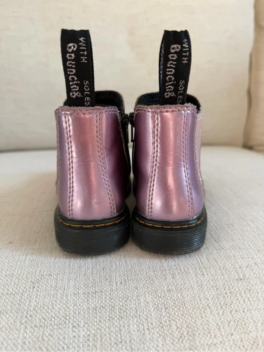Dr. Martens Kids Metallic Lavender Chelsea Boots